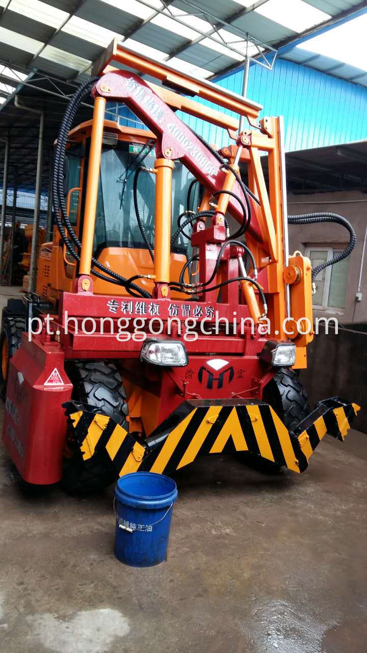 Highway Guardrail Building Machine